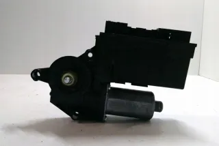 0130821766 Моторчик стеклоподъемника Audi A4 B7 Арт e12276478, вид 2