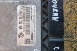 03G906021MM Блок управления двигателем Volkswagen Passat B6 Арт e12245600, вид 1