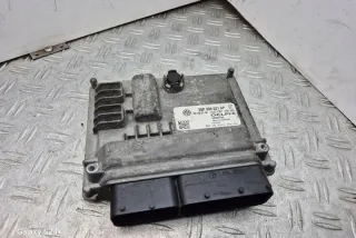 03P906021AP Блок управления двигателем Skoda Fabia 2 Арт e12244711, вид 1