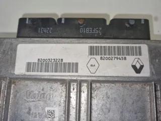 8200323228 8200279458 Блок управления двигателем Renault Laguna 2 Арт e12244363, вид 2