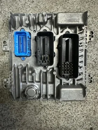 55501607 55498848 Блок управления двигателем Opel Astra K Арт e12243479, вид 2