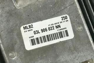 03L906022NN Блок управления двигателем Audi A4 B8 Арт e12239029, вид 4