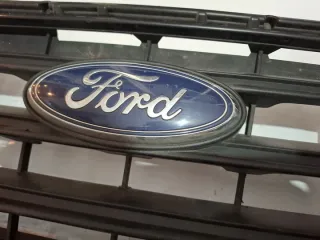KT1B-8200-A KT1B-8150-A Решетка радиатора Ford Transit 2 restailing Арт e12238791, вид 5