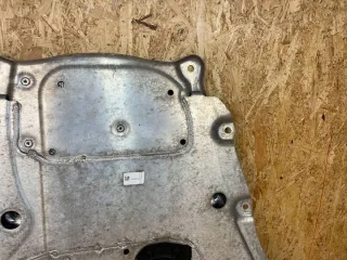 6878068 Декоративная крышка двигателя BMW X5 G05  Арт e12236759, вид 3