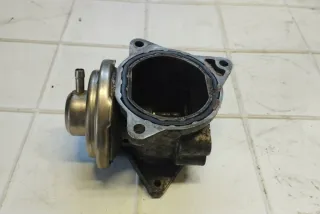 038131501S Клапан EGR Volkswagen Golf 5 Арт e12235247, вид 1