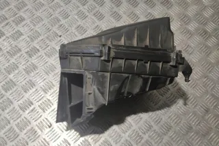31474862 Корпус воздушного фильтра Volvo S60 2 Арт e12231769, вид 3