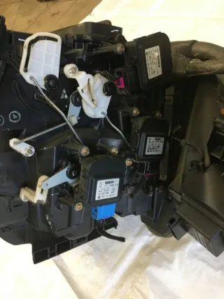 4B1820005K Отопитель в сборе (печка) Audi A6 C5 (S6,RS6) Арт e12223959, вид 2