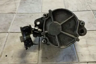 D1561A Насос вакуумный Citroen C4 2 Арт e12223839, вид 4