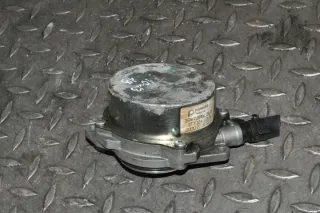057145100AE Насос вакуумный Audi A6 C6 (S6,RS6) Арт e12223666, вид 2