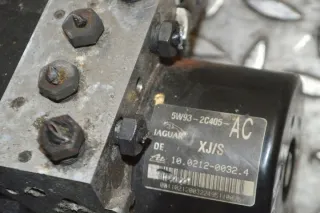 5W932C405AC Блок ABS Jaguar XJ X350 Арт e12218873, вид 4
