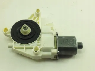 A2469065100 Моторчик стеклоподъемника Mercedes A W176 Арт e12218338, вид 2