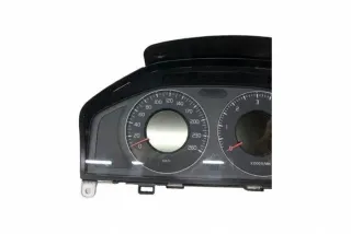 31270899AA Щиток приборов (приборная панель) Volvo V70 2 Арт e12215708, вид 4