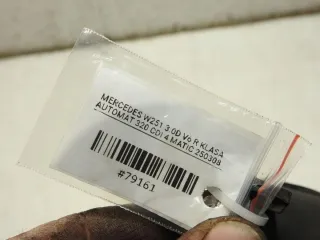 A1698201656 0305077002 Фара противотуманная правая Mercedes R W251 Арт e12206628, вид 4