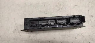 8E0959433CF Блок предохранителей Audi A4 B7 Арт e12204338, вид 2