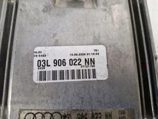 03L906022NN Блок управления двигателем Audi A4 B8 Арт e12199711, вид 2