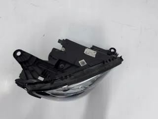 A2139066806 Фара правая Mercedes E W213 Арт e12189308, вид 5