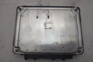 036906032 Блок управления двигателем Volkswagen Golf 4 Арт e12174431, вид 1