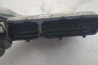 036906032 Блок управления двигателем Volkswagen Golf 4 Арт e12174431, вид 3