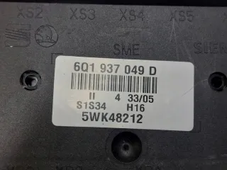 03D906033H 6Q1937049D 5Z0920820NX 4B0905851N Блок управления двигателем Volkswagen Fox Арт e12174256, вид 3