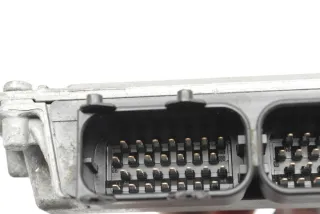 03E906023Q Блок управления двигателем Skoda Fabia 2 Арт e12173612, вид 5