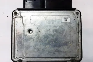 03G906013M Блок управления двигателем Skoda Fabia 2 Арт e12173574, вид 1