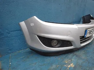 13225746 Бампер передний Opel Astra H Арт e12171662, вид 2