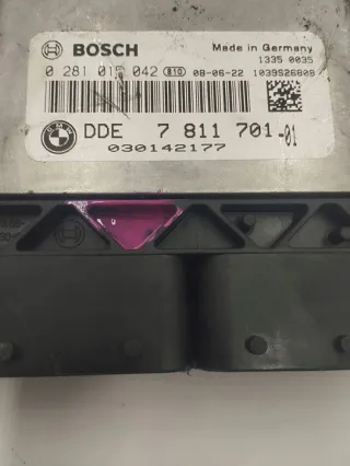 DDE7811701 0281015042 Блок управления двигателем BMW 1 E81/E82/E87/E88 Арт e12167919, вид 3