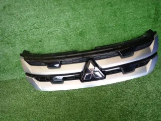 7450b303-06 Решетка радиатора Mitsubishi Outlander 3 Арт e12167755, вид 2