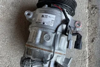 926006UB0A Компрессор кондиционера Nissan Qashqai 2 restailing Арт e12162580, вид 3