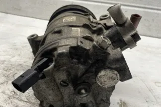 8T0260805F Компрессор кондиционера Audi A4 B9 Арт e12159241, вид 1
