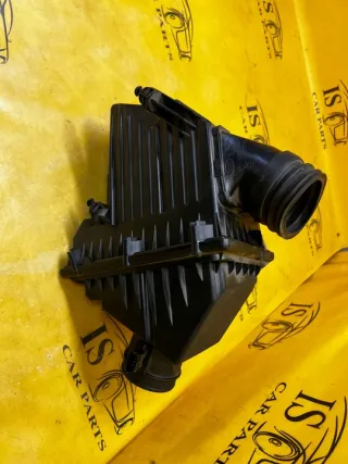 GJ32-9600-AE Корпус воздушного фильтра Land Rover Discovery 5 Арт e12157098, вид 4