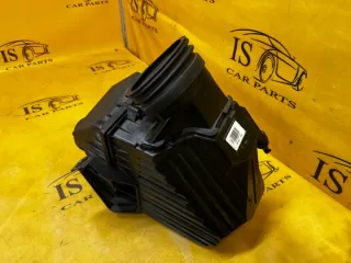 GJ32-9600-AE Корпус воздушного фильтра Land Rover Discovery 5 Арт e12157098, вид 7