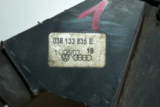 038133835E Корпус воздушного фильтра Audi A6 C5 (S6,RS6) Арт e12152143, вид 5