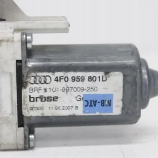 4F0959801D Моторчик стеклоподъемника Audi A4 B7 Арт e12134208, вид 3