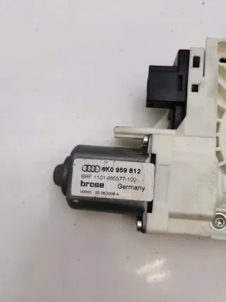 8K0959812 Моторчик стеклоподъемника Audi A4 B8 Арт e12134072, вид 2