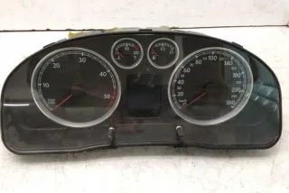 110080199 Щиток приборов (приборная панель) Volkswagen Passat B5 Арт e12130963, вид 1