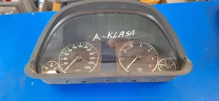 1031098100 Щиток приборов (приборная панель) Mercedes A W169 Арт e12130016, вид 1