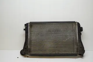 1K0145803T Интеркулер Skoda Octavia A7 Арт e12126368, вид 1