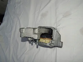 AC46000DF Подушка крепления КПП Infiniti Q30 Арт e12125917, вид 5