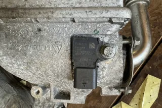 HG9Q6C896AD Интеркулер Ford Galaxy 3 Арт e12125842, вид 1
