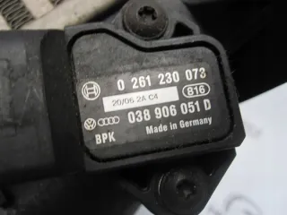 8E0145805N 0261230073 038906051D Интеркулер Audi A4 B7 Арт e12125520, вид 6