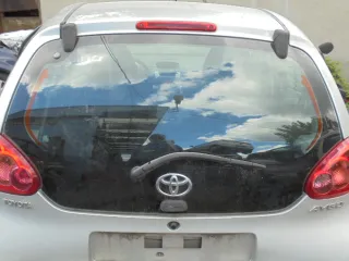 AK-12-702150 Крышка багажника (дверь 3-5) Toyota Aygo 1 Арт e12113609, вид 1