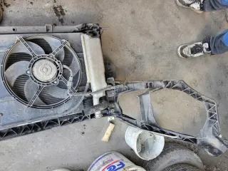  Передняя панель крепления облицовки (телевизор) Mitsubishi Colt 6 Арт e12109399, вид 7