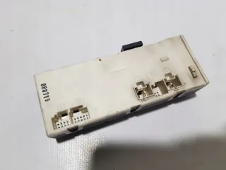 1648702726 A1648702726 Блок предохранителей Mercedes GL X164 Арт e12101724, вид 2