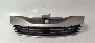 8200012581 Решетка радиатора Renault Laguna 1 Арт e12089429, вид 1