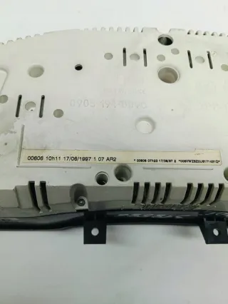 09051969906 Щиток приборов (приборная панель) Volkswagen Passat B5 Арт e12070598, вид 3