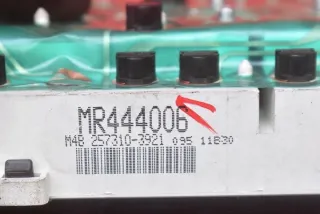 MR444006 Щиток приборов (приборная панель) Mitsubishi Galant 8 Арт e12070300, вид 10