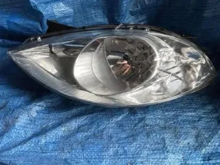 A1698200161 Фонарь задний правый Mercedes A W169 Арт e12063484, вид 1
