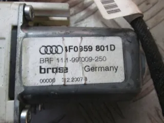 4F0959801D 8200334969 0265800411 Моторчик стеклоподъемника Audi A6 C6 (S6,RS6) Арт e12051352, вид 3