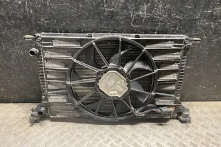 8W0816411H Радиатор (основной) Audi A4 B9 Арт e12050263, вид 2